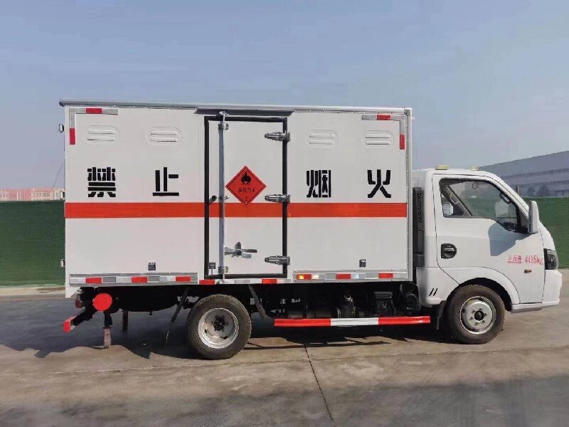 成都到阿巴嘎旗危險(xiǎn)品運(yùn)輸